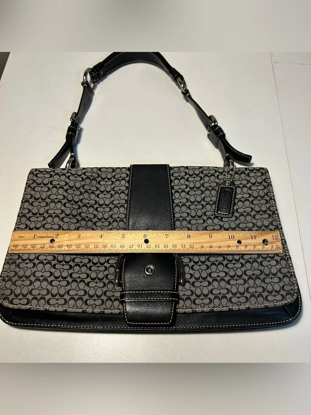 Vintage Coach Y2K Black Gray Signature Canvas Soho Shoulder Bag 7075 Buckle
